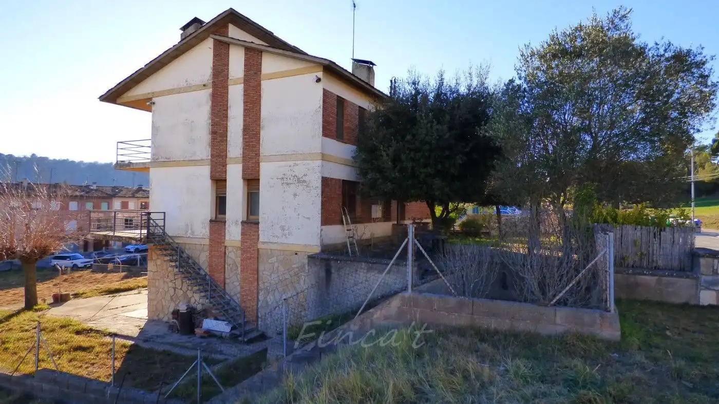 Vista exterior de Casa o xalet en venda en Moià amb Calefacció, Terrassa i Traster