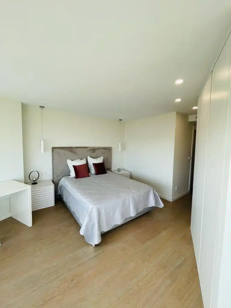 Schlafzimmer von Wohnung zur Miete in Alicante / Alacant mit Klimaanlage, Heizung und Parkett