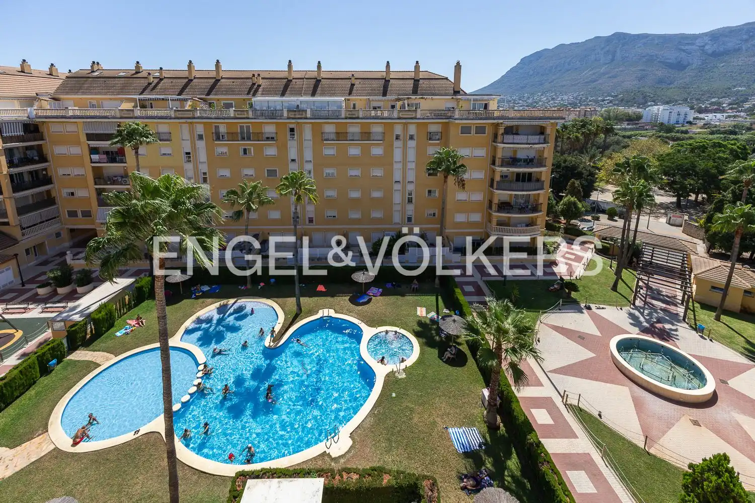 Exterior view of Duplexes for rent in Dénia  with Air Conditioner, Heating and Swimming Pool