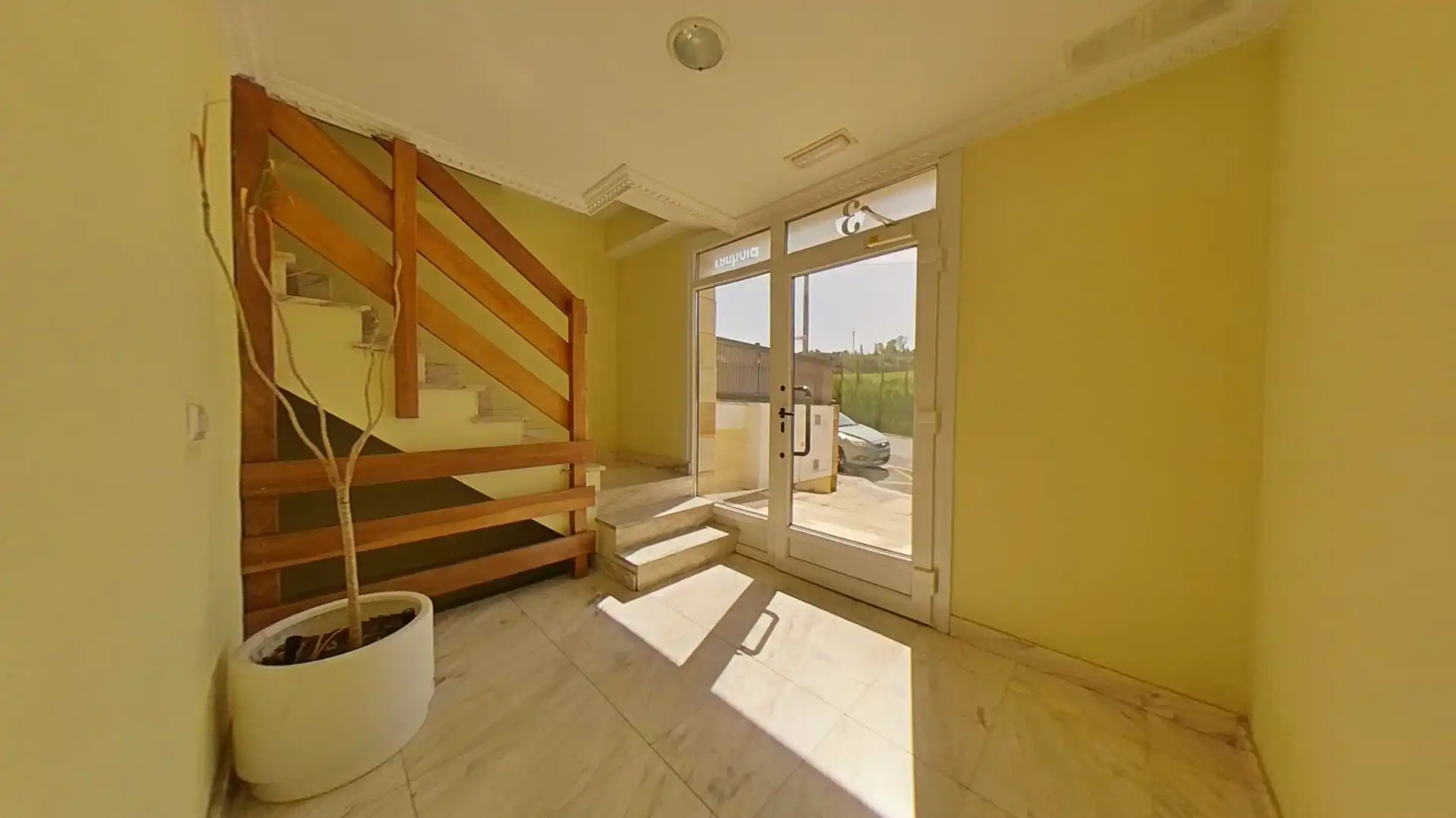 Piso en venta en Hazas de Cesto con Balcón
