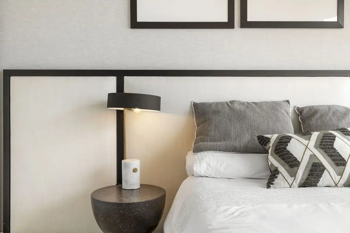 Habitación de Apartamento en venta en Estepona con Aire acondicionado, Terraza y Piscina comunitaria