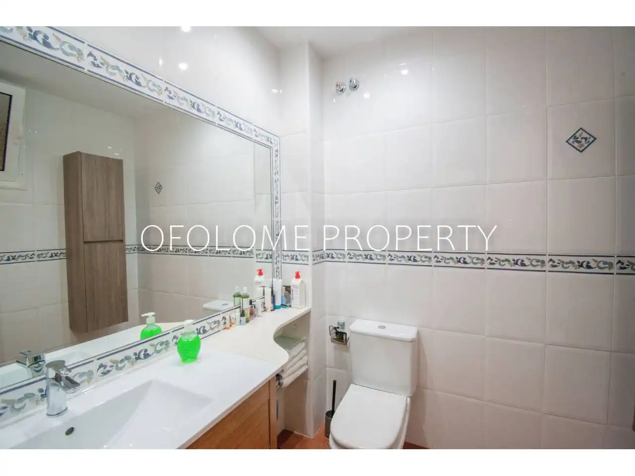 Bathroom of Houses for sale in Sabadell  with Air Conditioner, Heating and Terrace