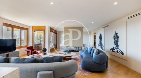 Foto 4 von Wohnung zum Verkauf in Carrer del Dr. Roux, Les Tres Torres, Barcelona Capital