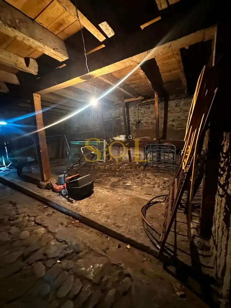 Casa o chalet en venta en Cabrillanes con Calefacción y Jardín privado