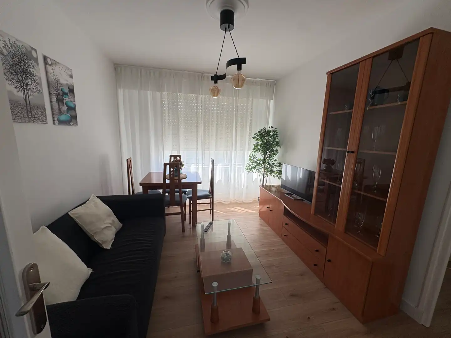 Sala d'estar de Pis de lloguer en Ferrol amb Moblat