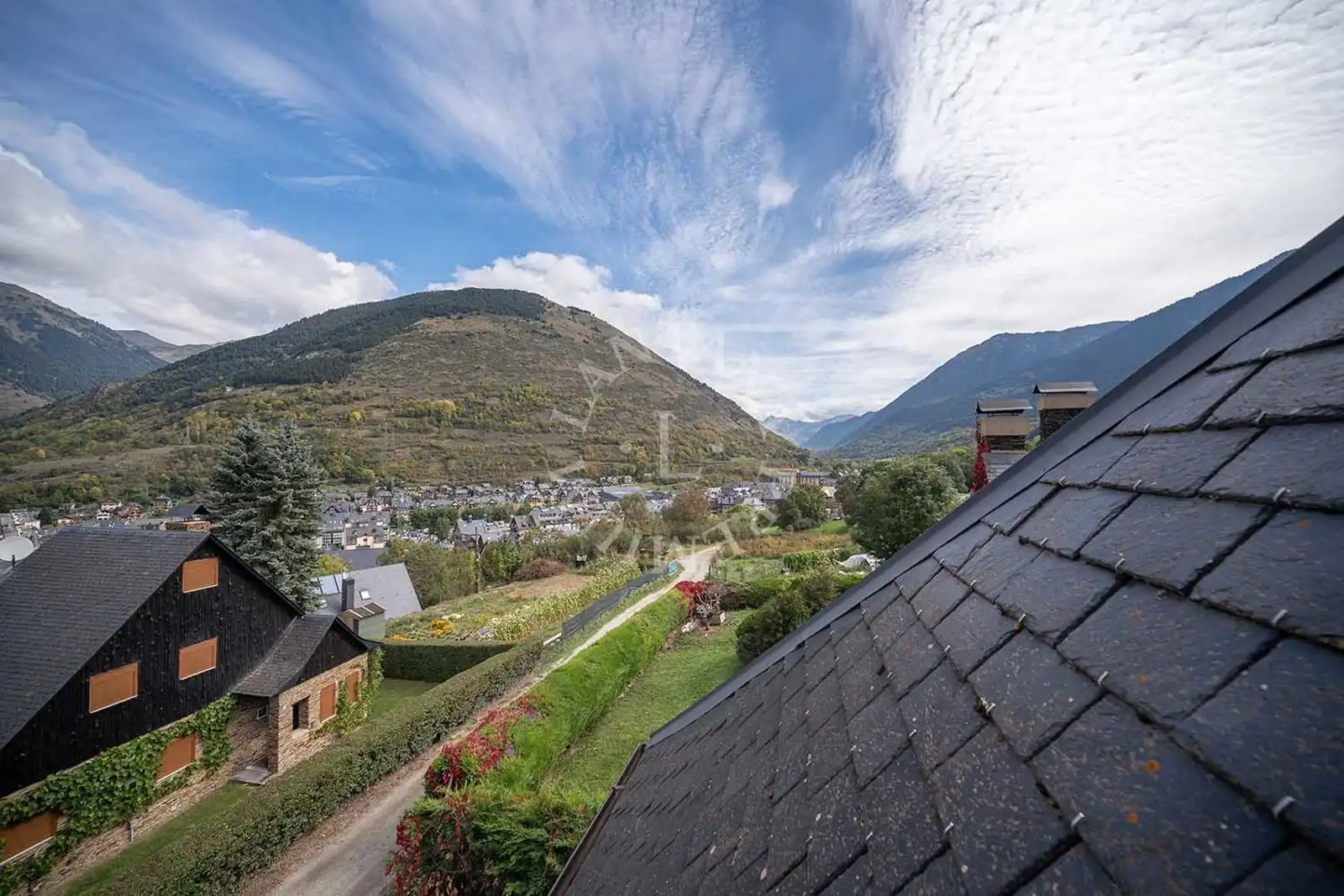 Vista exterior de Casa o chalet en venta en Vielha e Mijaran con Calefacción