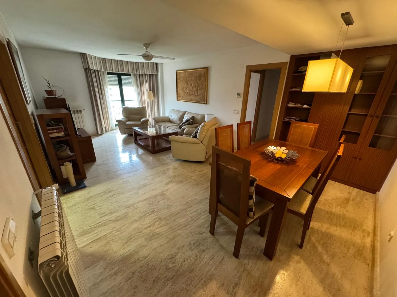 Sala de estar de Piso de alquiler en  Murcia Capital con Aire acondicionado, Amueblado y Lavadora