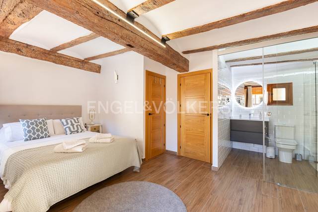 Casa-chalet en Venta en Requena