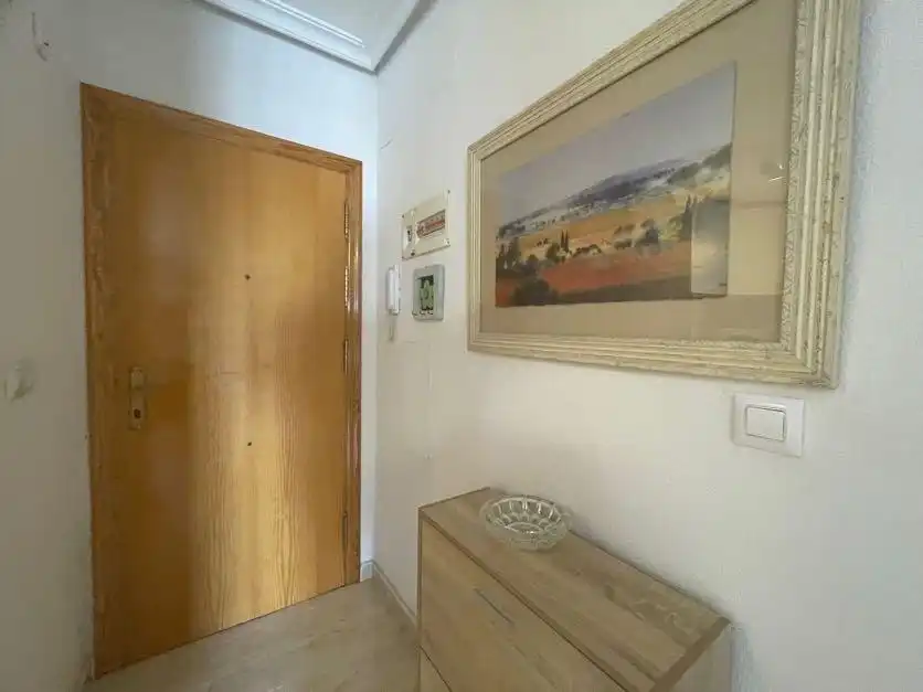 Apartament en venda en Torrevieja amb Aire condicionat, Terrassa i Moblat
