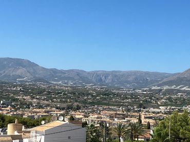 Chalet con piscina en venta en L'Albir