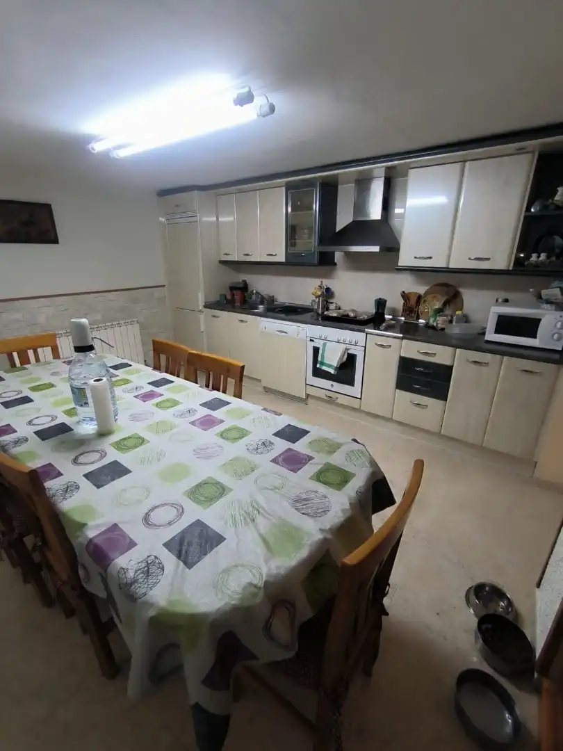 Cocina de Casa o chalet en venta en Arenillas de Riopisuerga con Calefacción, Jardín privado y Piscina