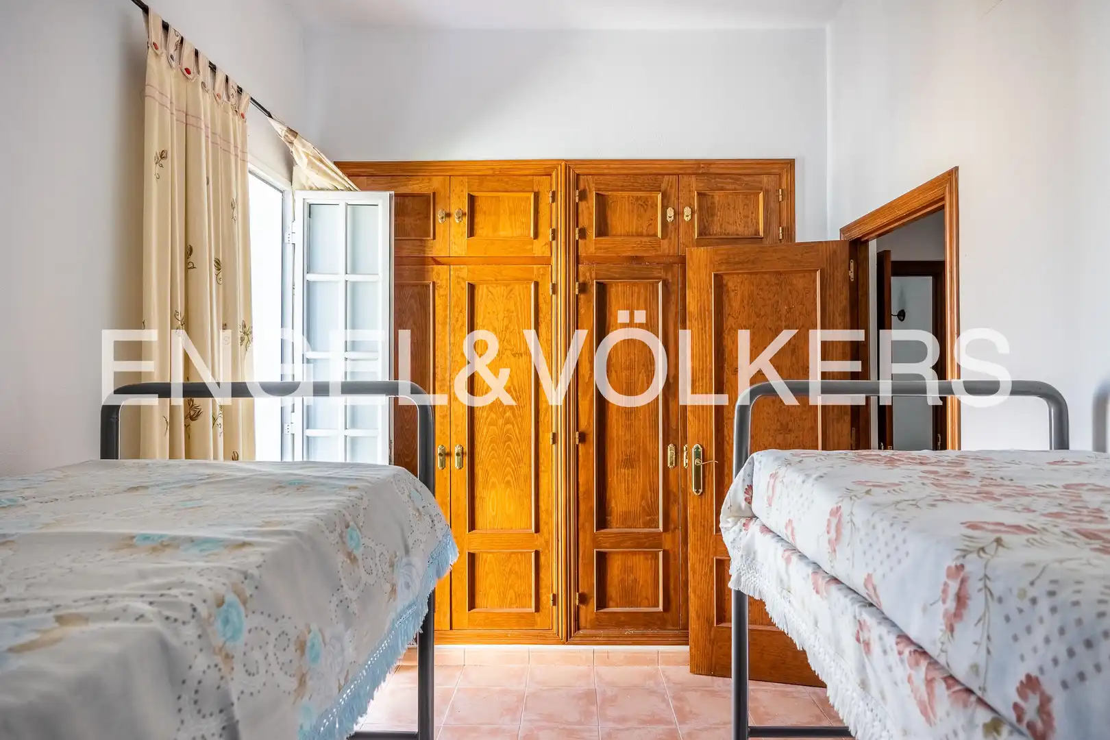 Habitación de Casa o chalet en venta en Almonte con Calefacción y Balcón