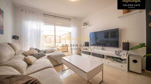 Dúplex de 4 dormitorios con terraza privada en el corazón de Montgat
