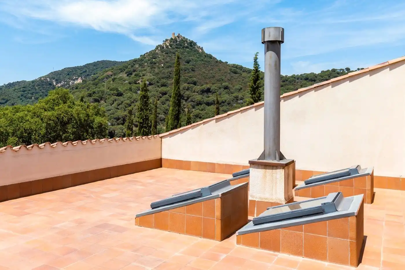Terrassa de Casa o xalet en venda en Cabrera de Mar amb Aire condicionat, Traster i Piscina