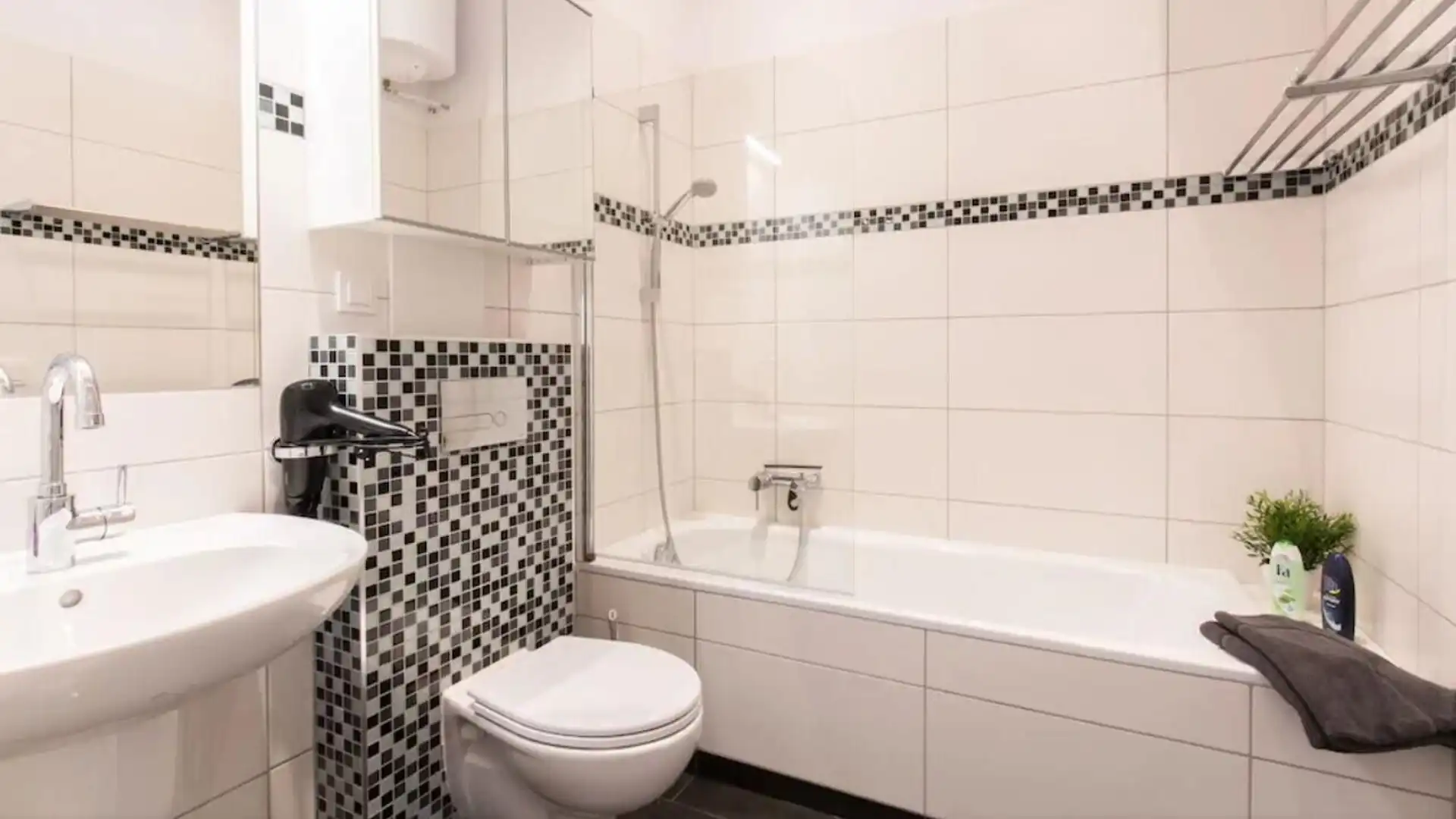 Baño de Piso de alquiler en Las Rozas de Madrid