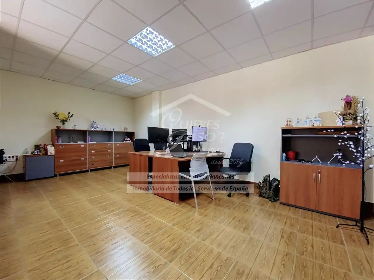 Oficina en venta en Santa Lucía de Tirajana con Aire acondicionado y Amueblado
