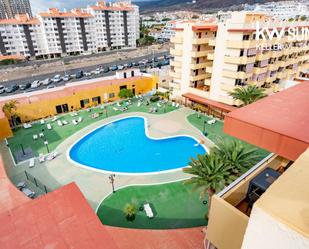 Vista exterior de Apartament en venda en Arona amb Jardí privat, Terrassa i Piscina comunitària