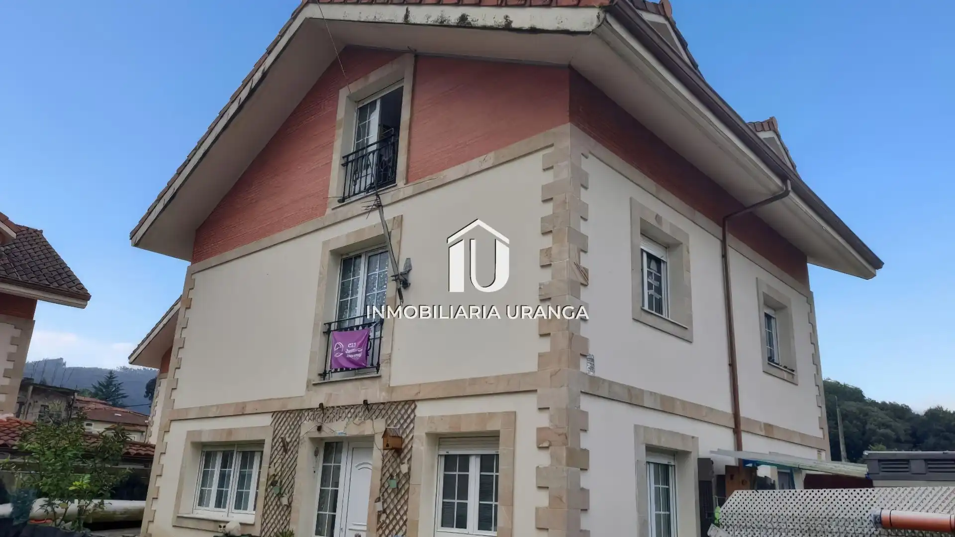 Vista exterior de Casa o xalet en venda en Guriezo amb Calefacció i Jardí privat