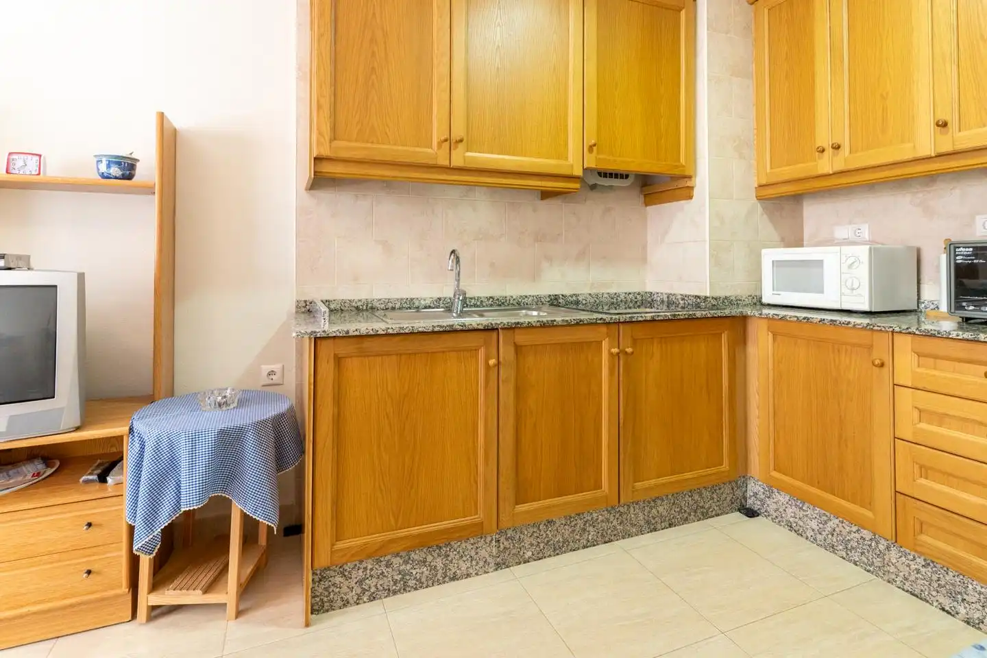 Cocina de Apartamento en venta en Santa Pola con Terraza, Trastero y Amueblado
