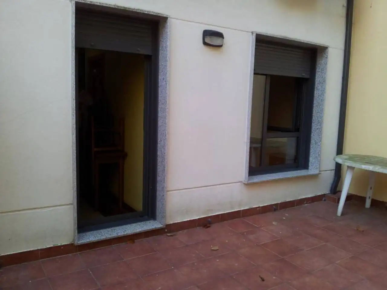 Pis en venda en Vigo  amb Calefacció, Terrassa i Moblat