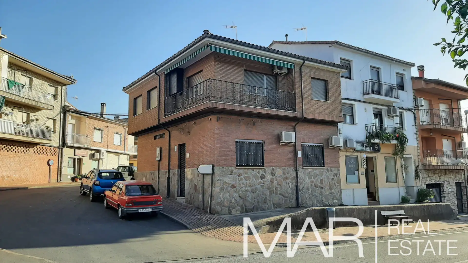 Außenansicht von Büro zur Miete in Candeleda, Ávila