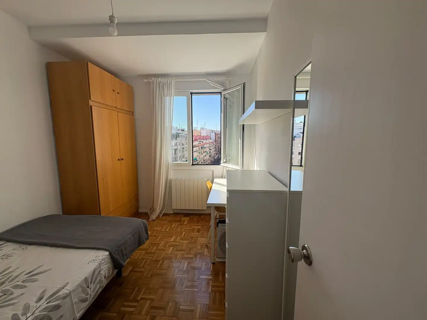 Piso de alquiler en Calle Bolivia, Hispanoamérica - Bernabéu