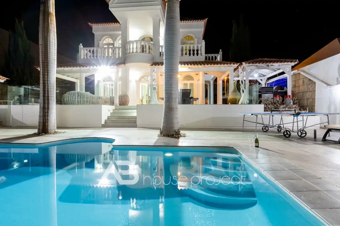 Casa con piscina en venta en Calle el Sauce, imagen 11