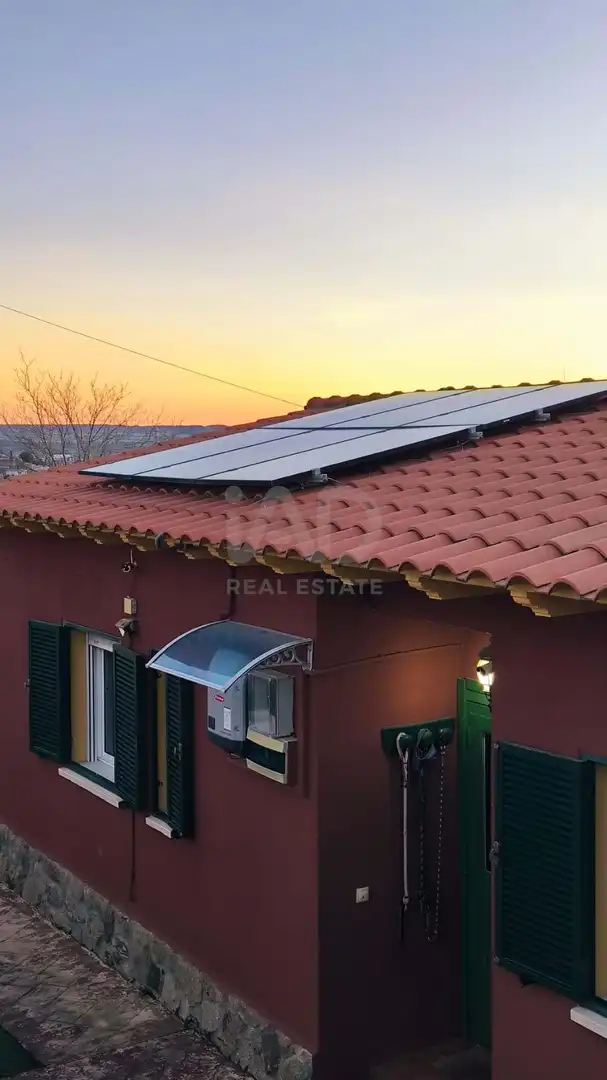 Vista exterior de Casa o xalet en venda en Colmenar de Oreja amb Calefacció