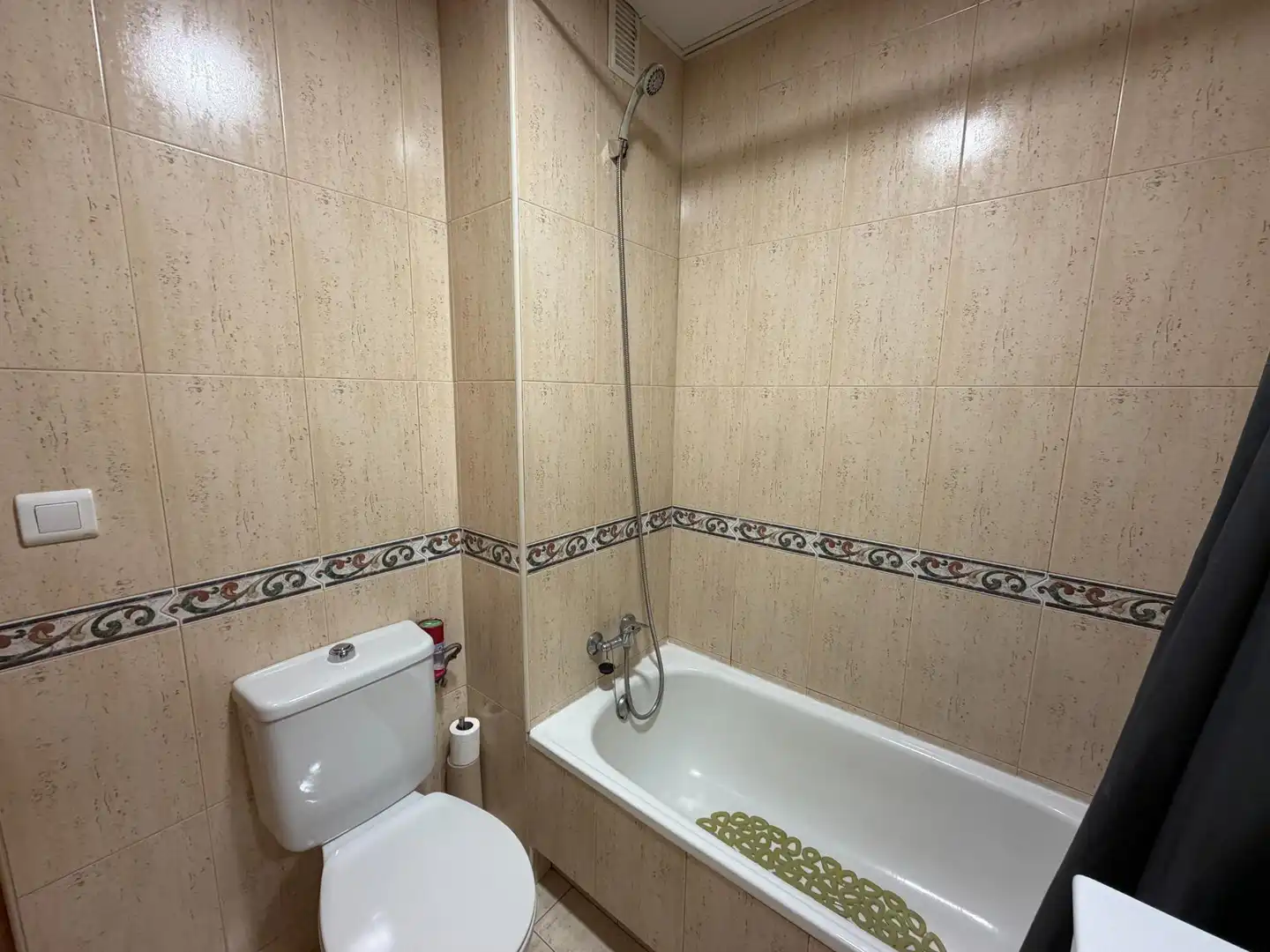 Piso con balcón en venta en Garbinet - Vistahermosa, imagen 9
