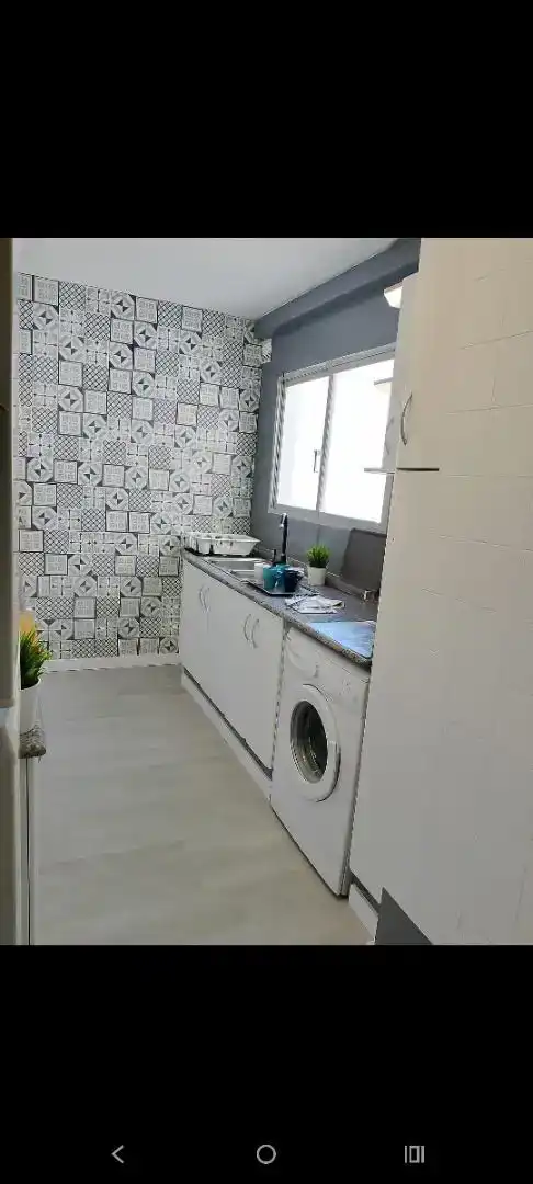 Cuina de Pis de lloguer en Silla amb Parquet, Moblat i Forn