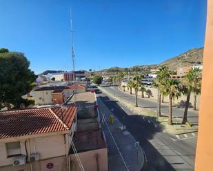 Vista exterior de Apartament en venda en Petrer amb Aire condicionat