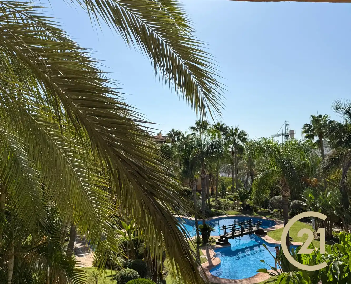 Piscina de Apartament en venda en Estepona amb Aire condicionat, Calefacció i Terrassa
