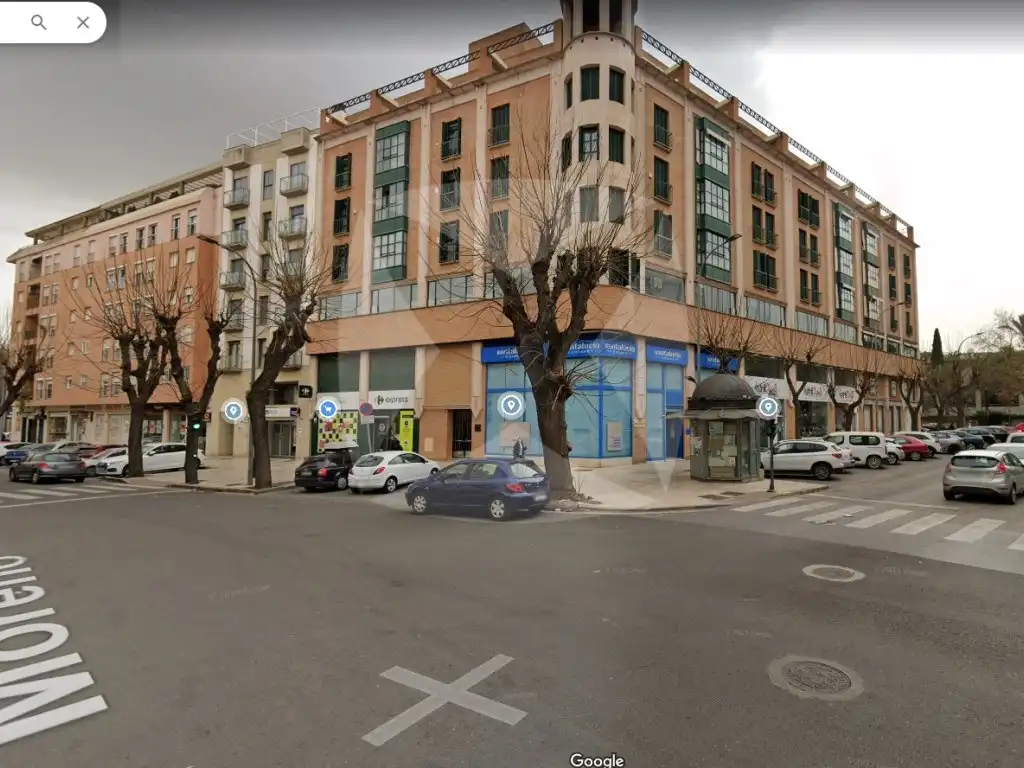Garage for rent in Calle Del Museo, Pardaleras