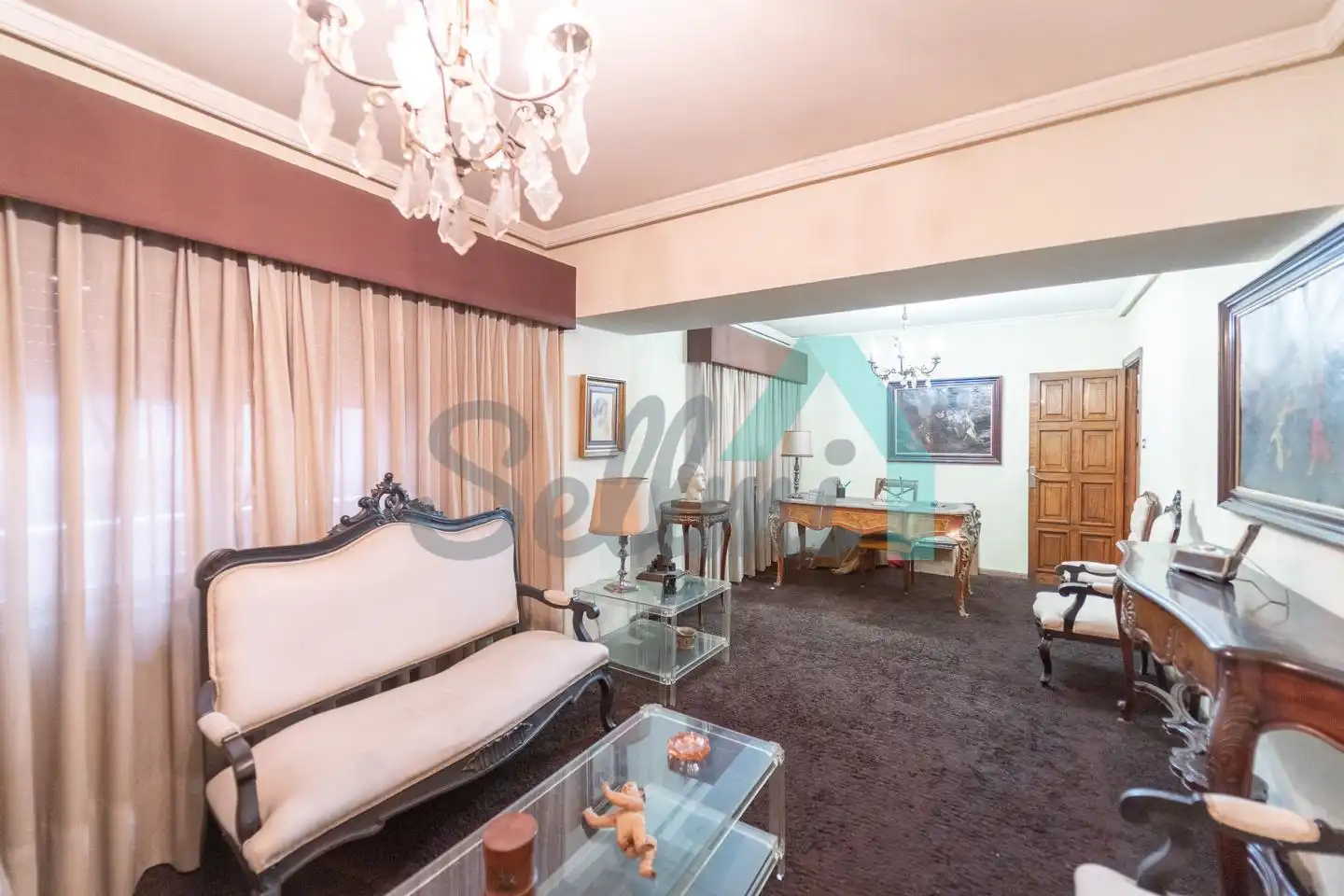 Sala de estar de Piso en venta en Oviedo  con Calefacción y Parquet
