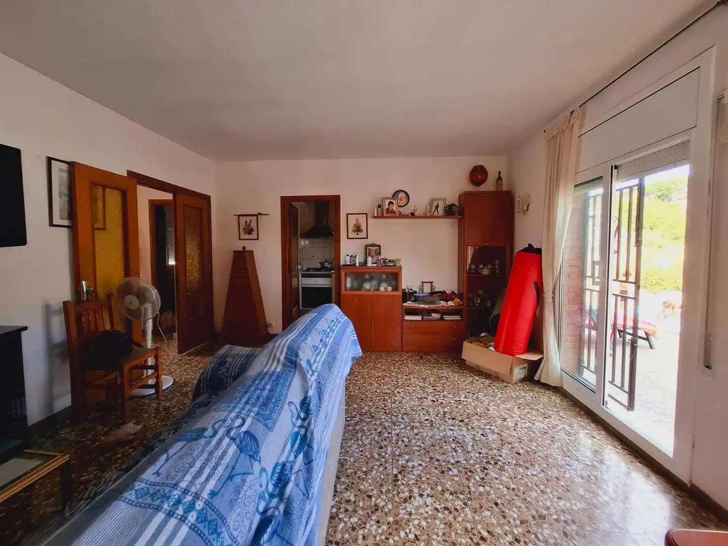 Sala d'estar de Casa o xalet en venda en Calafell amb Jardí privat, Terrassa i Traster