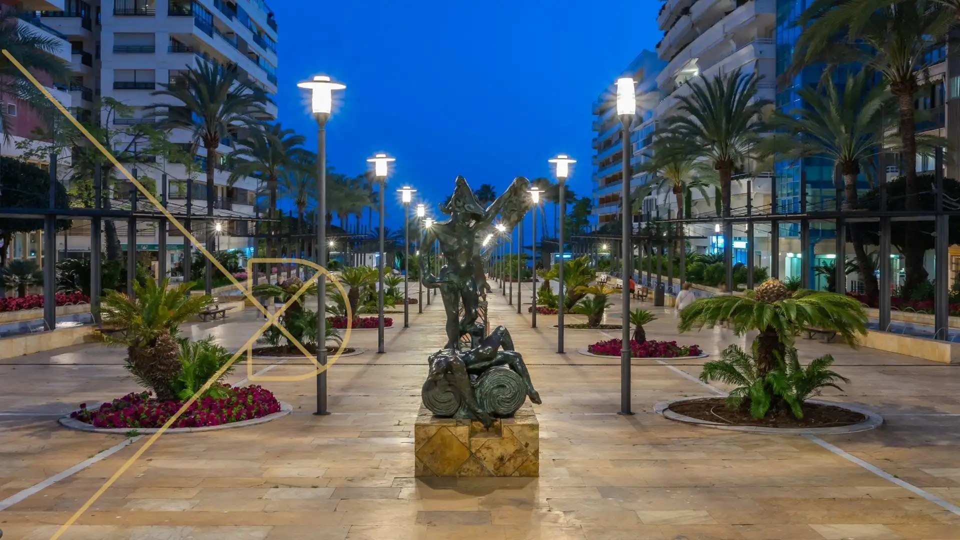 Vista exterior de Apartamento en venta en Sotogrande con Aire acondicionado, Calefacción y Jardín privado