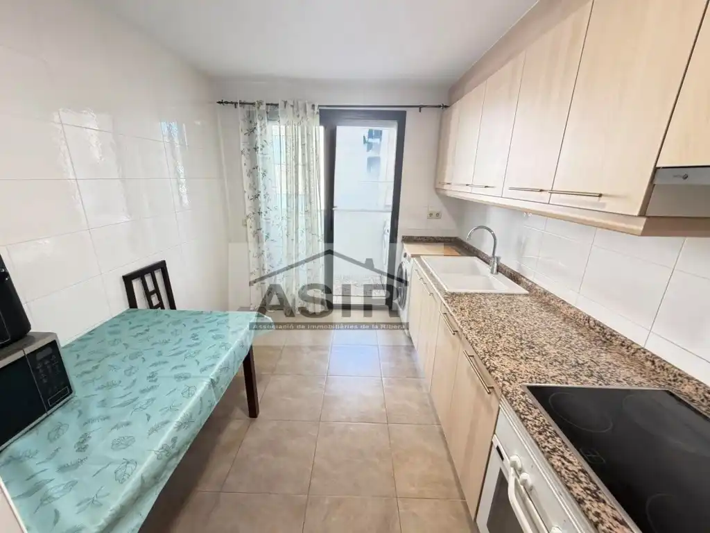 Cuina de Pis en venda en Alzira amb Aire condicionat i Terrassa