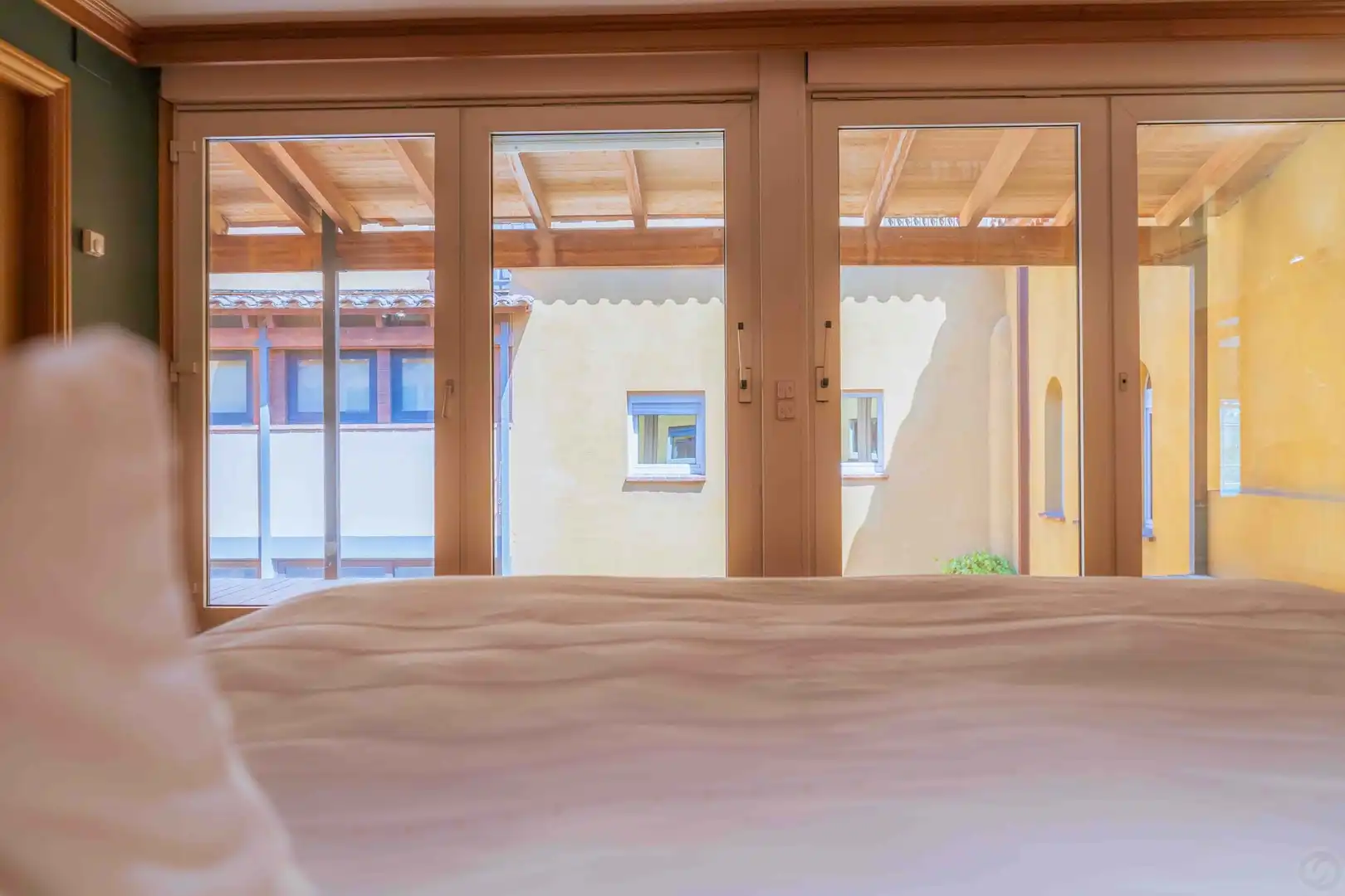 Bedroom of Houses for sale in Esplugues de Llobregat  with Terrace, Storage room and Swimming Pool