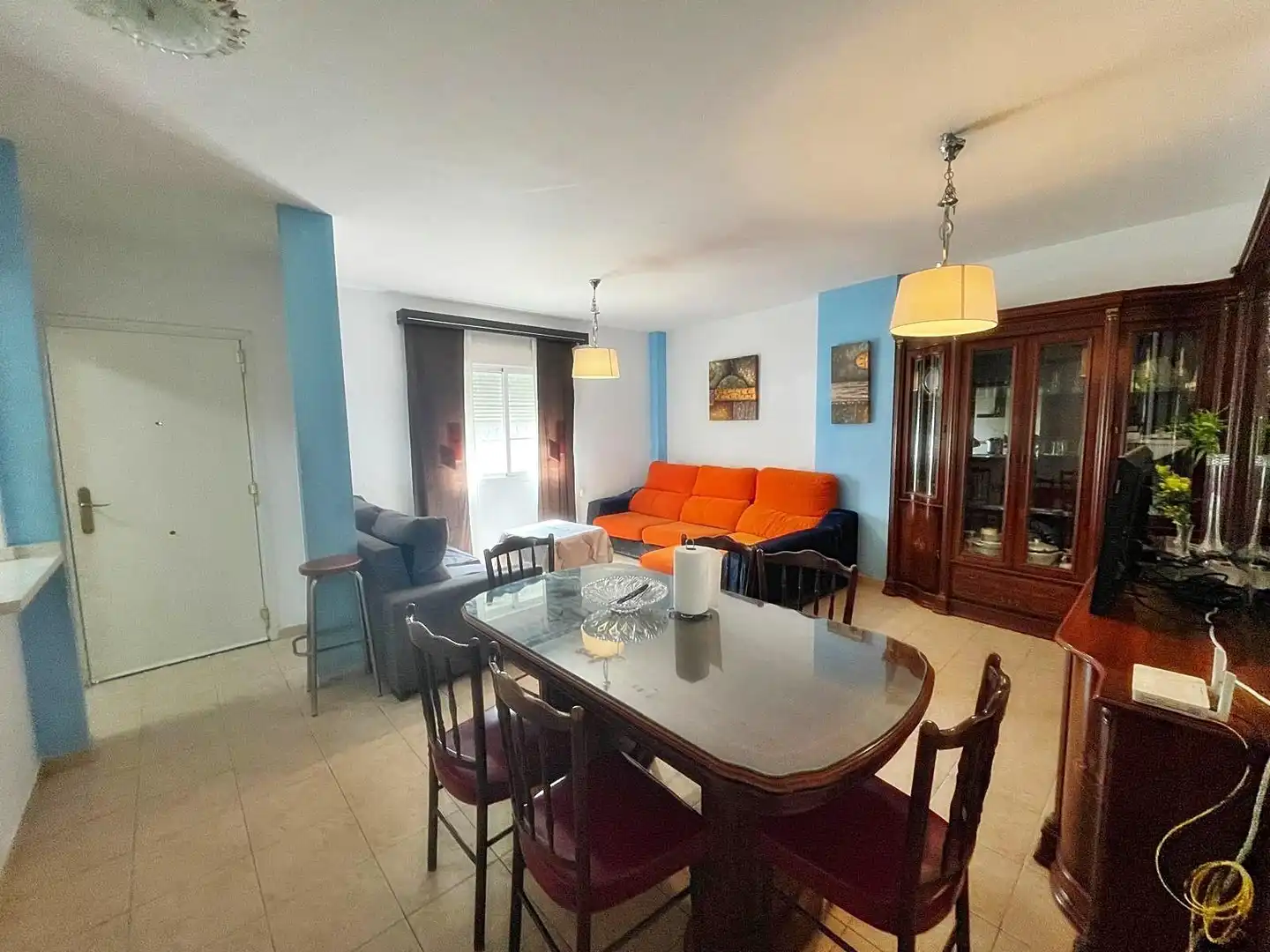 Sala d'estar de Planta baixa en venda en Cártama amb Calefacció i Moblat