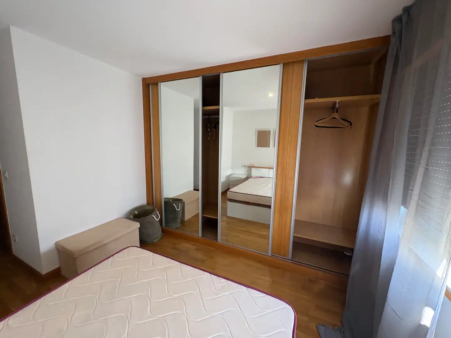 Habitación de Piso de alquiler en Narón con Calefacción, Trastero y Amueblado
