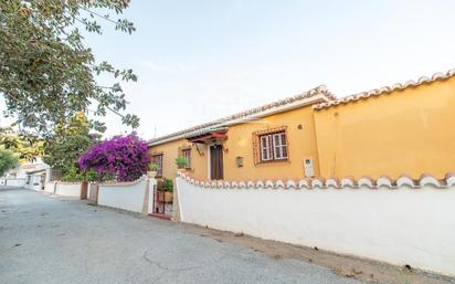 Exterior view of House or chalet for sale in Salobreña  with Air Conditioner, Heating and Terrace