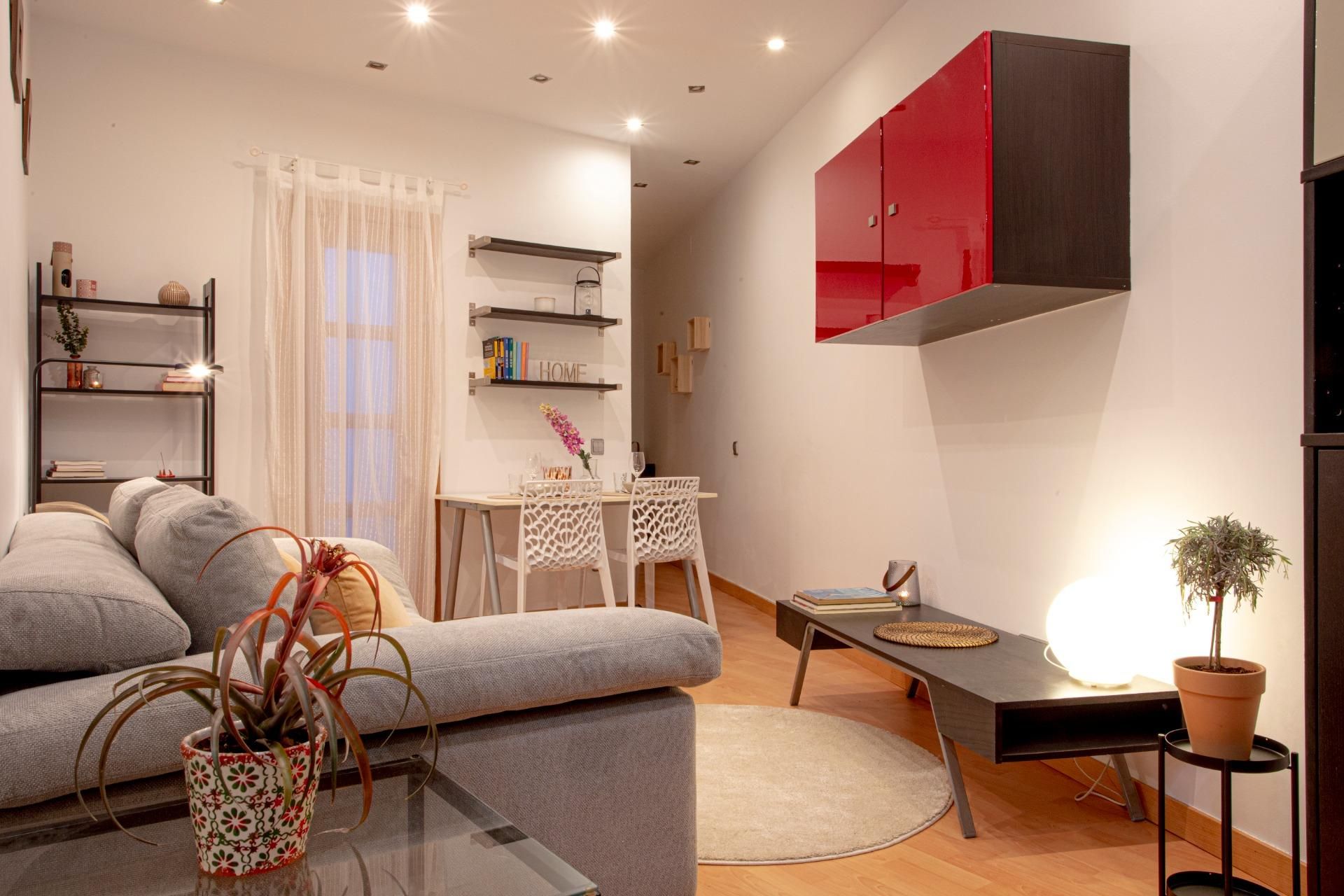 Flat for sale in Calle GENERAL LACY, Palos de Moguer