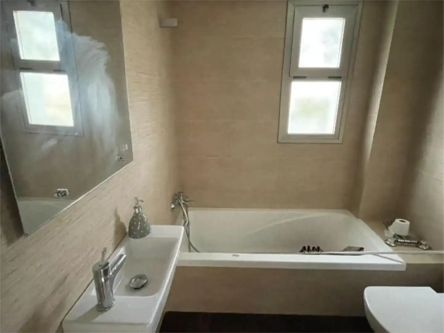 Bany de Casa o xalet de lloguer en Sagunto / Sagunt amb Aire condicionat, Piscina i Balcó