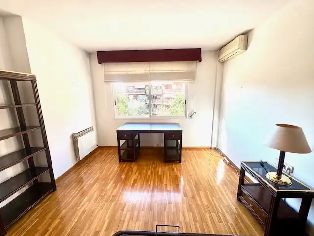 Dormitori de Casa adosada en venda en Sant Cugat del Vallès amb Aire condicionat, Calefacció i Jardí privat