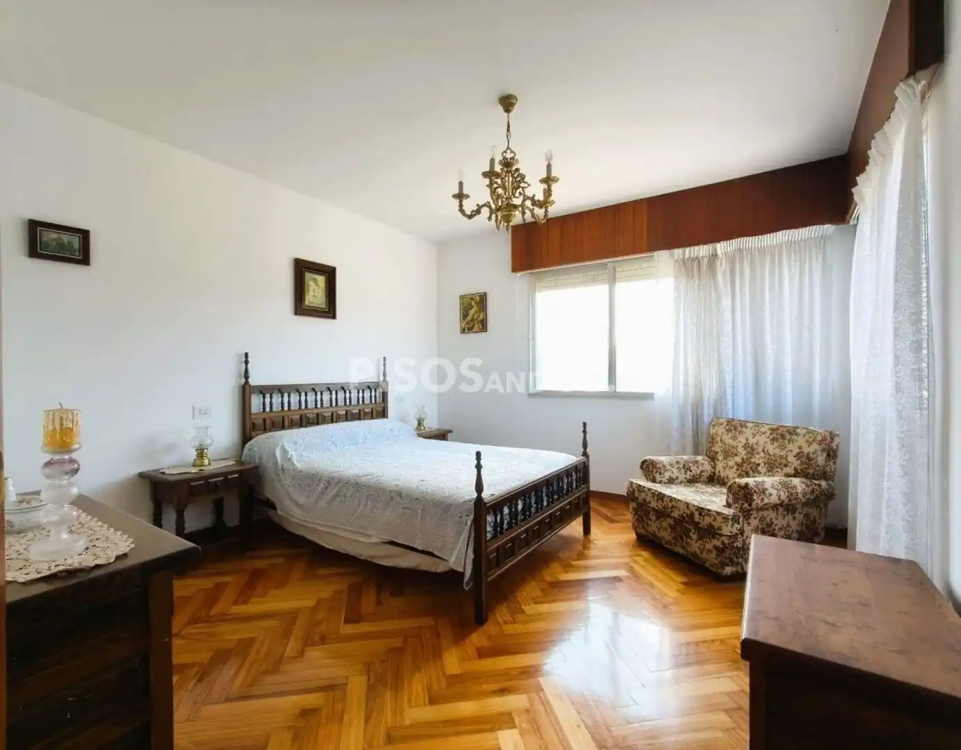 Dormitori de Casa o xalet en venda en Culleredo amb Terrassa i Moblat