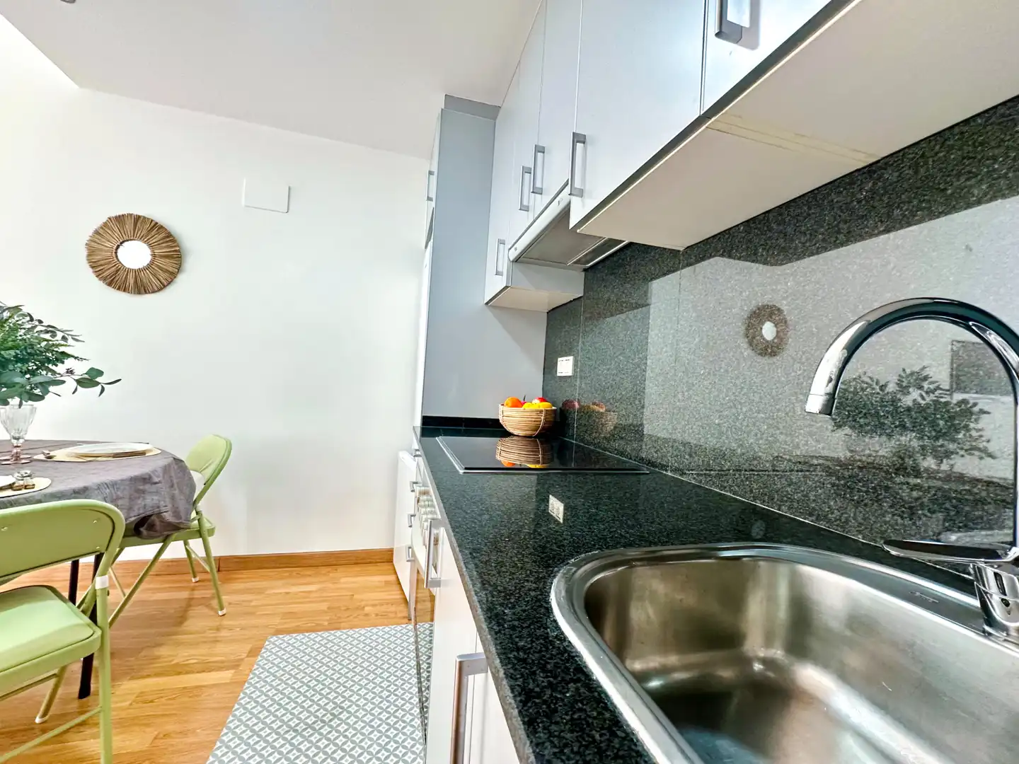 Cocina de Apartamento en venta en Barcelona con Aire acondicionado, Calefacción y Parquet