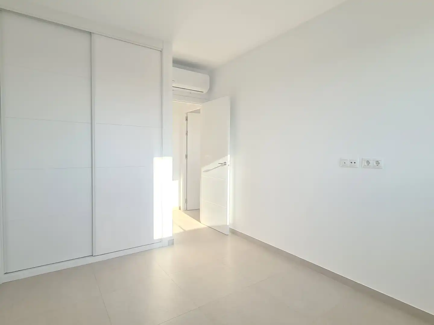 Ático en venta en Sevilla con Aire acondicionado, Calefacción y Terraza