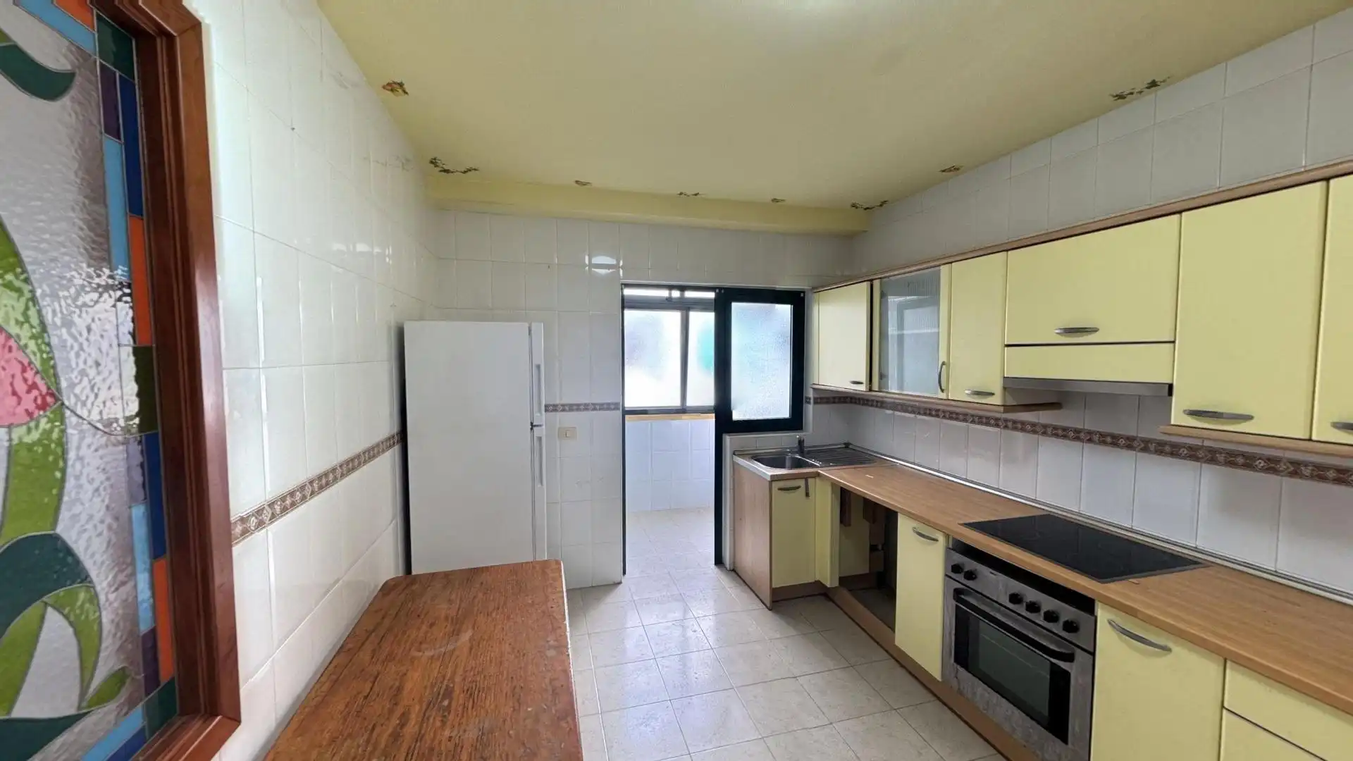Cocina de Piso en venta en Gáldar con Terraza, Trastero y Balcón