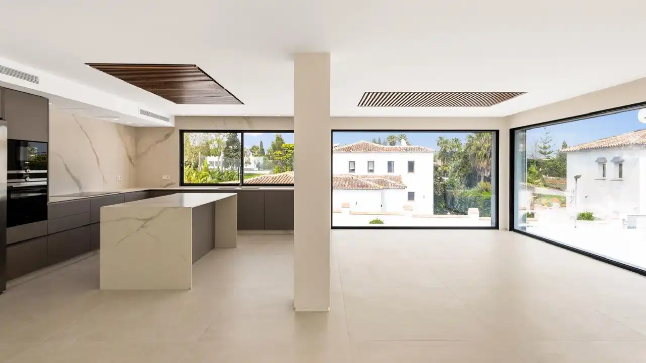 Casa con terraza en venta en San Pedro de Alcántara, imagen 11