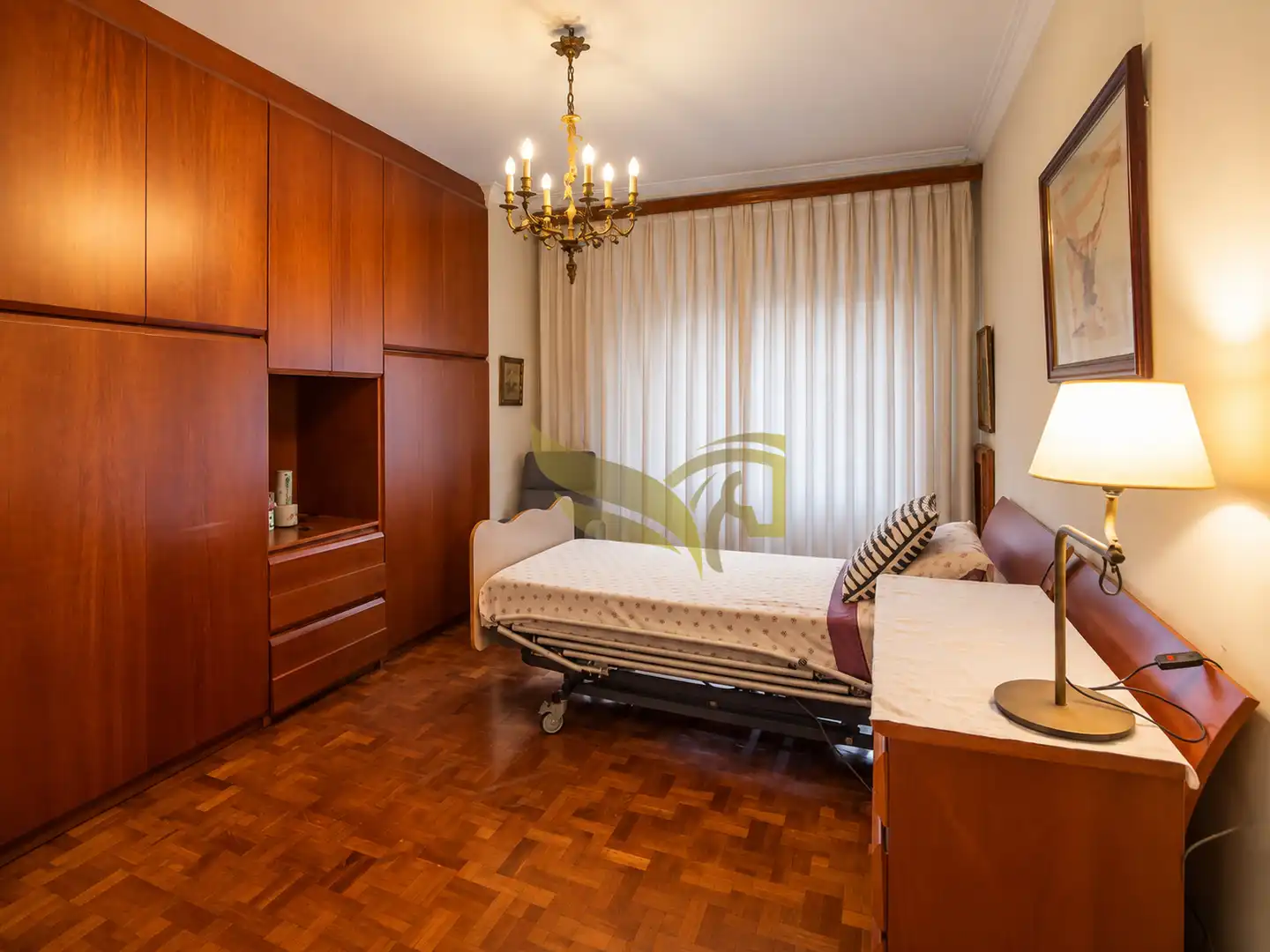 Bedroom of Flat for sale in Madrid  with Air Conditioner and Parquet flooring